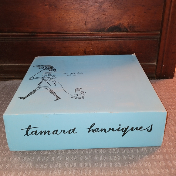 Stylish Pink and Cream Patterned Rain Boots - Picture 6 of 8